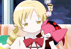 Featured image of post Madoka Magica Mami Death Gif Mami as an experienced magical girl now enters into a witch s barrier alone