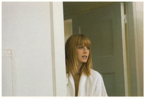 labsinthe:Angela Lindvall for Chanel F/W 2001 shot by Karl... - Daily Ladies