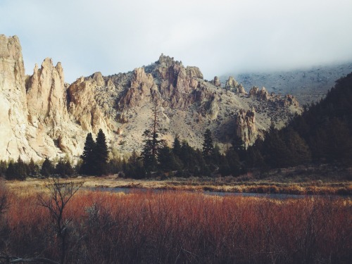 theoregonscout:

I will visit Smith Rock a thousand times over and never tire of the place.
