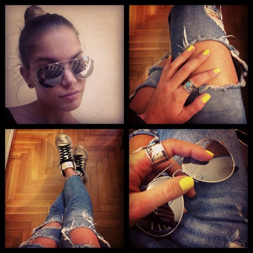 #aviator #sunglasses #boyfriend #jeans #yellow #nails #silver...