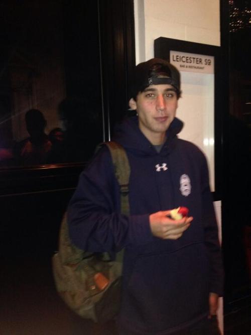 
Jai didn&#8217;t want to take selfies with fans so the fans took photos of him
