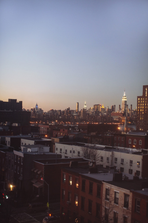 ohitsflawless:

jamesnord:

New York from Brooklyn. 

THIS is life from an outer borough aka me let it be known to the world
