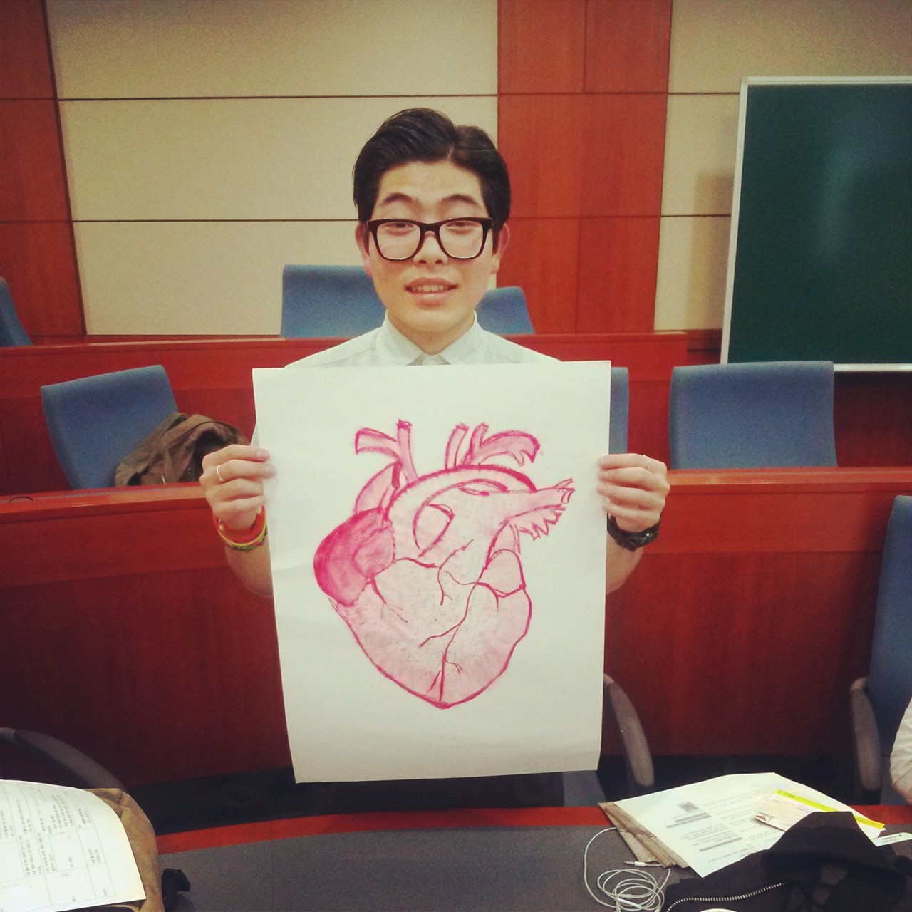 We are Amnesty youth network in Korea. We believe there are many colors and aspects in love and people. We believe we should follow our heart instead of cutting it off or discard our feeling and our right. We are pursuing action for #MyBodyMyRights  Campaign! 