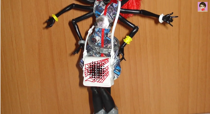 
 Wydowna Spider I ♥ Fashion - Plastic Obsession Show by Monsieur Melher

