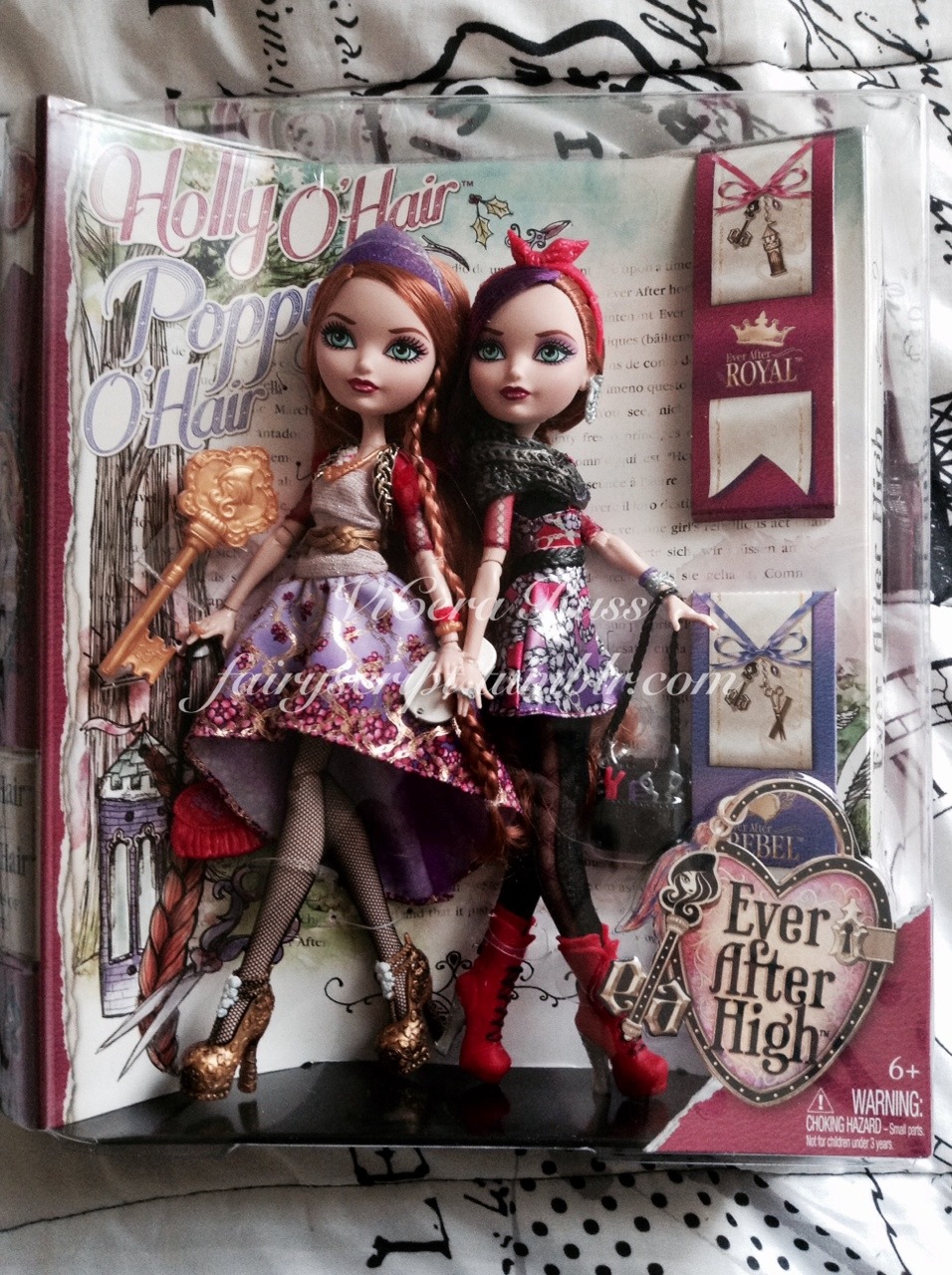 kaylin-de-nile:

fairyscript:

These lovely ladies arrived today! I adore them both! 🌸
(Gonna give Poppy’s hair a rinse, the amount of gel in it is ridiculous. Holly’s hair was perfect right out of the box, that figures lol)

Ee! So happy for you - they’re lovely! Take lots of pictures for me please! 💖🌺
