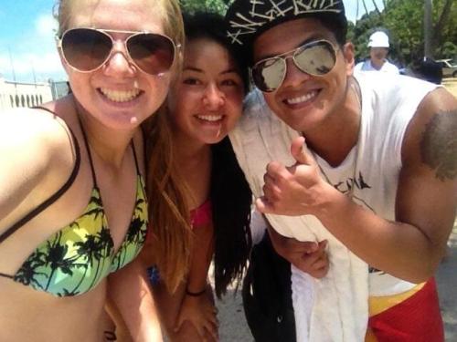 Bruno with fans in Hawaii