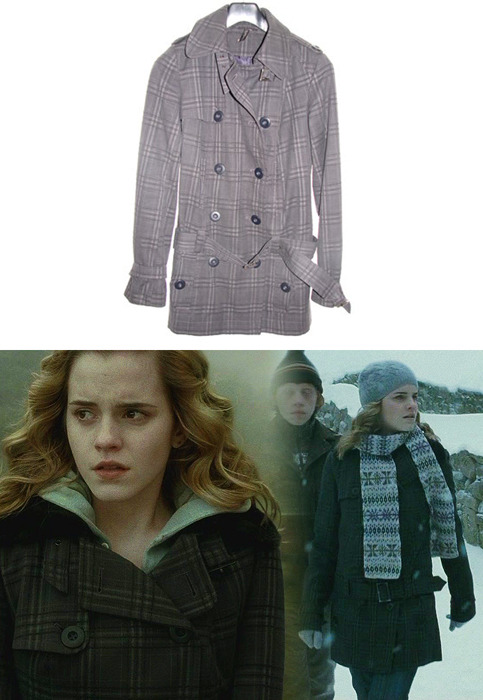 
 Emma wore a Topshop Check Coat as Hermione Granger in Harry Potter and the Half-Blood Prince. 
