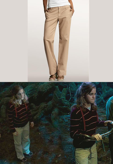 
 Emma wore a pair of Gap Beige Trousers as Hermione Granger in Harry Potter and the Order of the Phoenix.  Classic GAP khaki pants - $49.95
