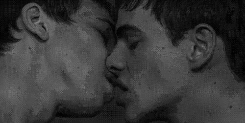 Hot guys kissing