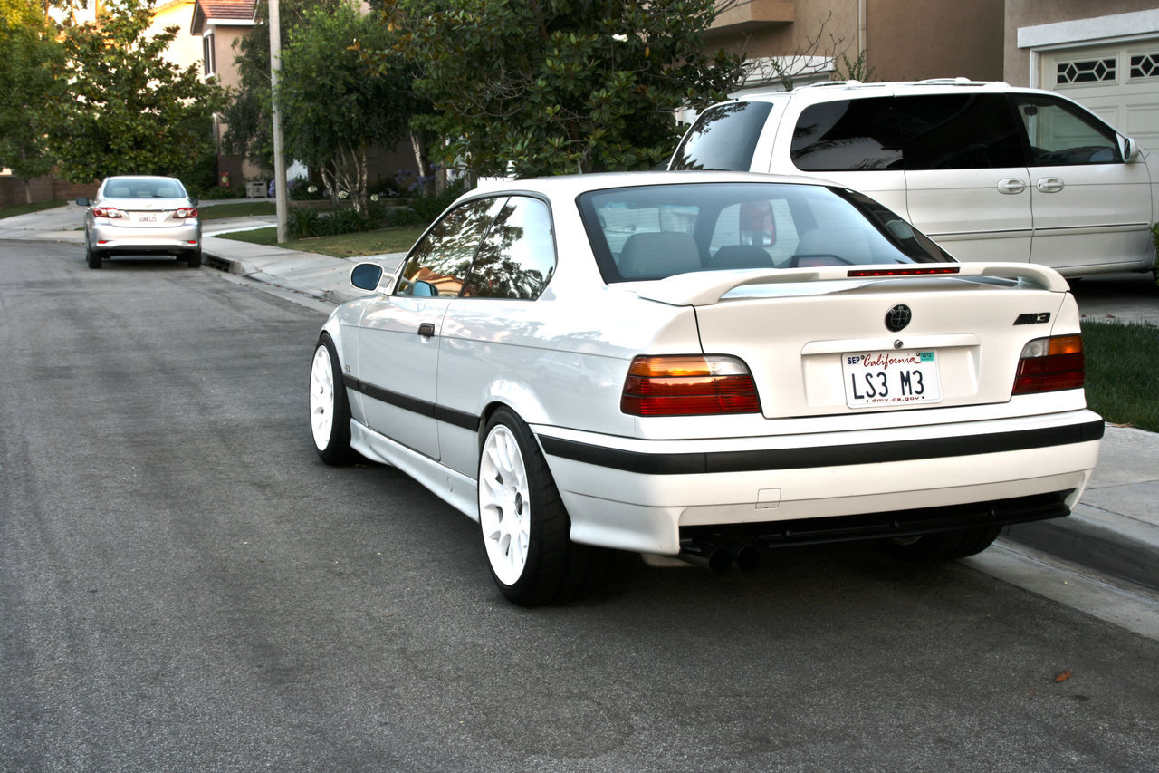 1998 BMW M3 Stanced