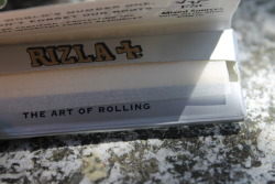 comemollette:

the art of rolling, yo
