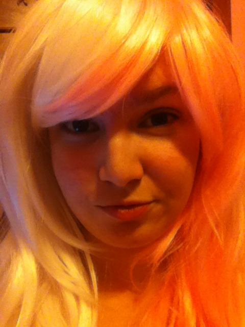 hellz yeah my monomi wig and i&#8217;m here lookin hella cute for once nice