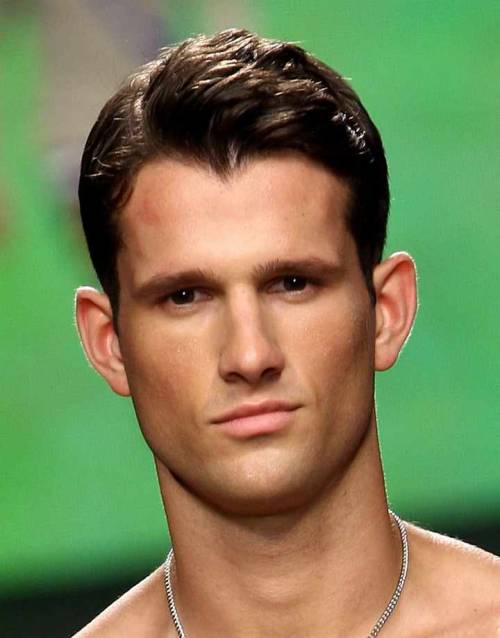 Short hairstyles for men with thick hair