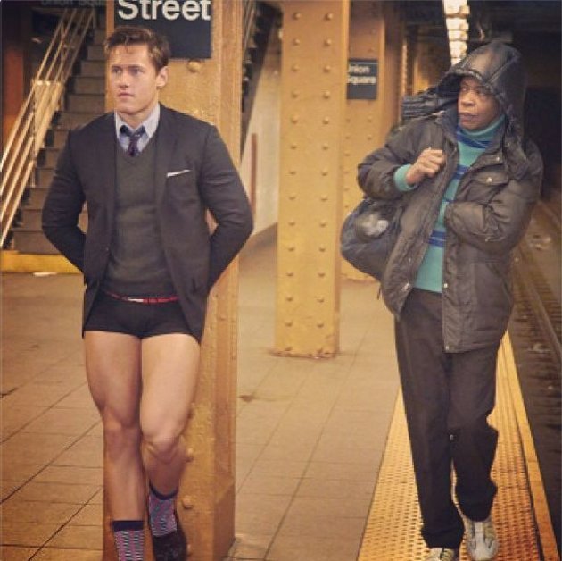 No pants subway ride girls naked