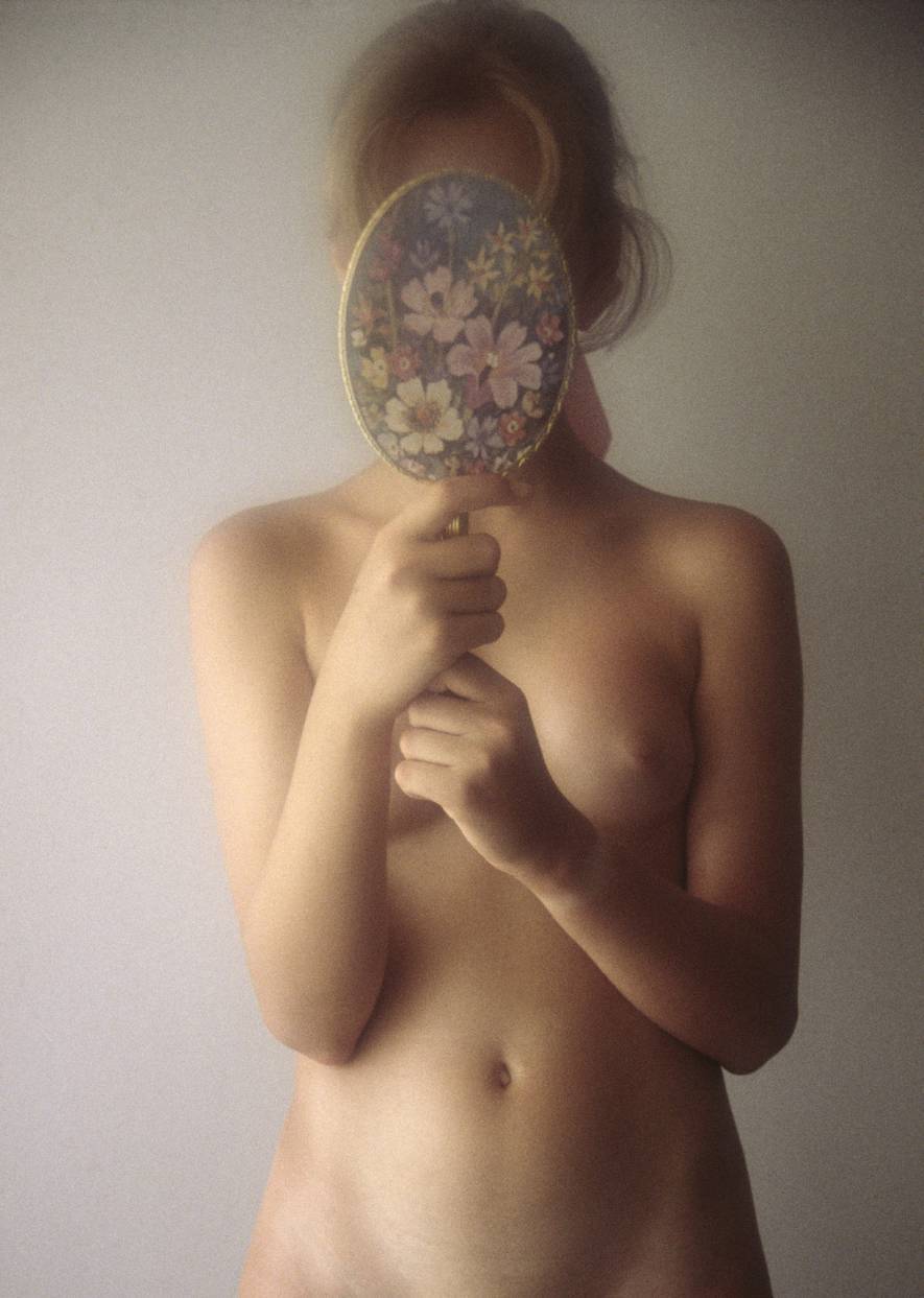 Hamilton fine art nude photography girl