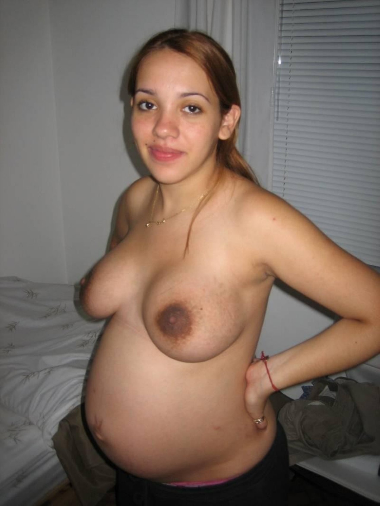 Jessica simpson pregnant naked