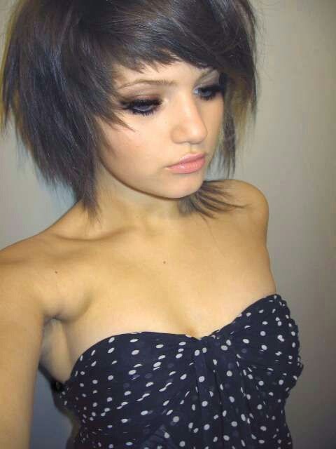Long punk emo hairstyles for girls