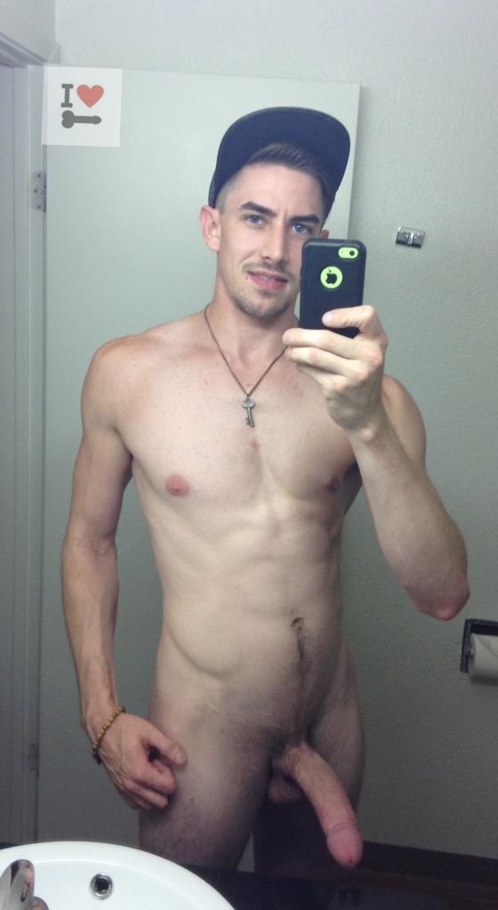 Naked male selfies tumblr