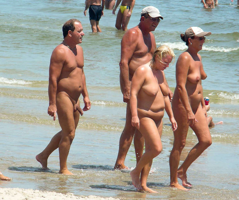 Coccozella nudist beach