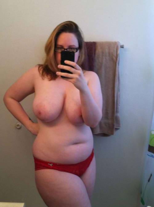 Bbw sexy boob selfie