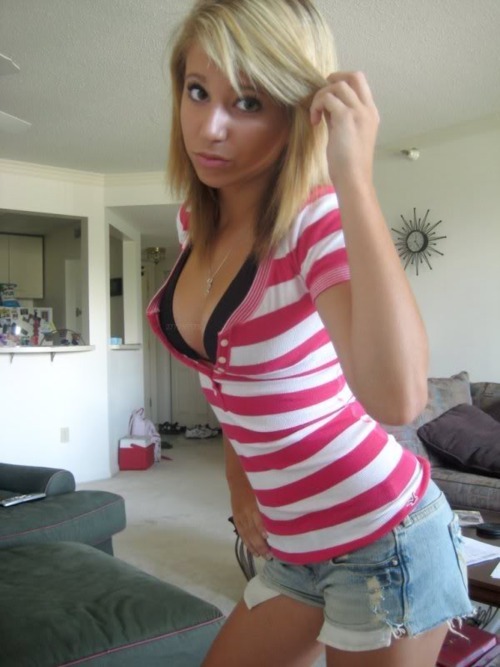 Hot petite blonde girl ass