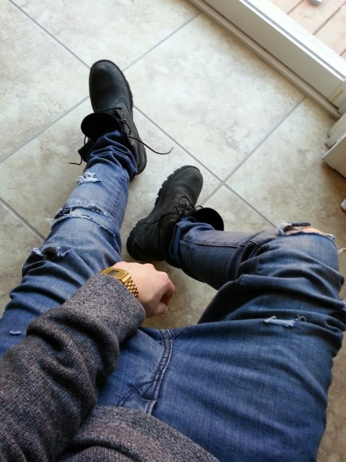 jeans with black timberlands