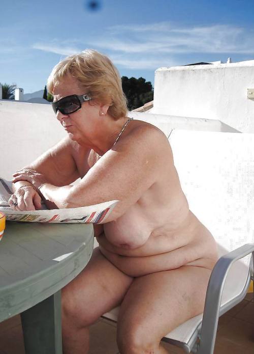 Hot pics Grandma shows us her body 9, Jizz free porn on cumnose.nakedgirlfuck.com