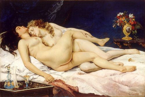 Lesbian feminines on bed