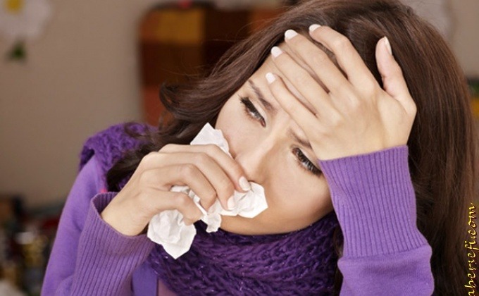 Images of men with colds and allergies