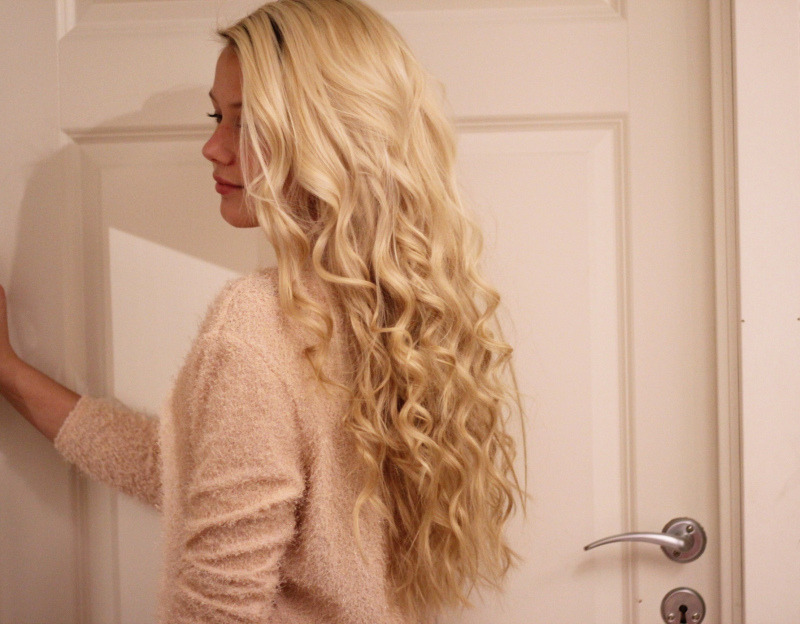 Perfect petite blonde curly hair
