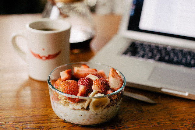 wildstag: breakfast-207 by seth_lowe on Flickr. 