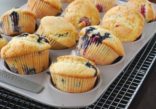 Muffins buttered