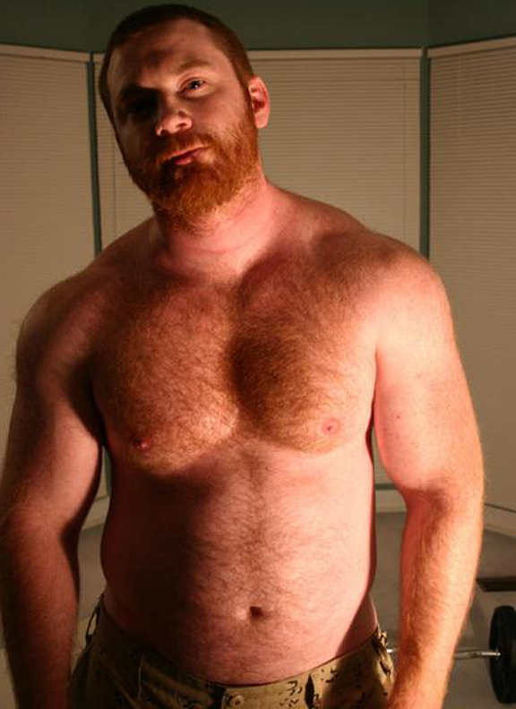 Irish men muscle bears