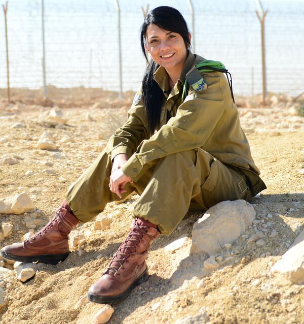 Israeli women soldiers facebook