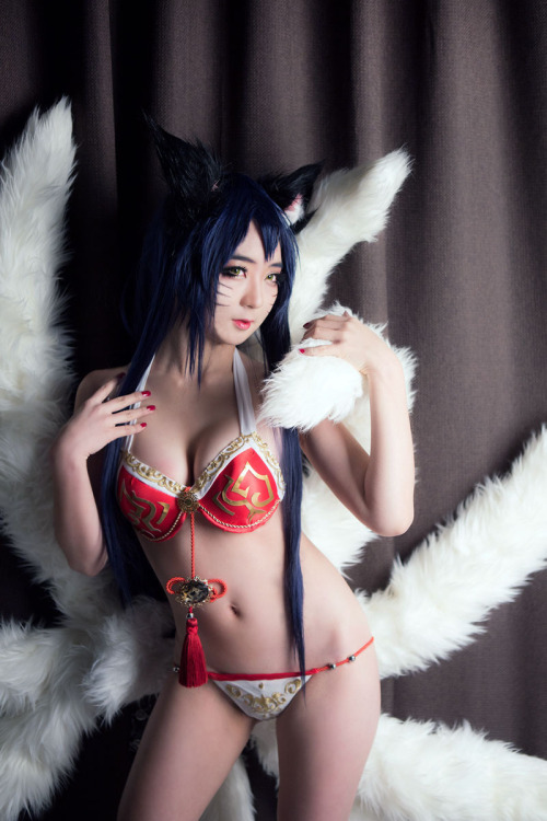 League of legends ahri cosplay nude