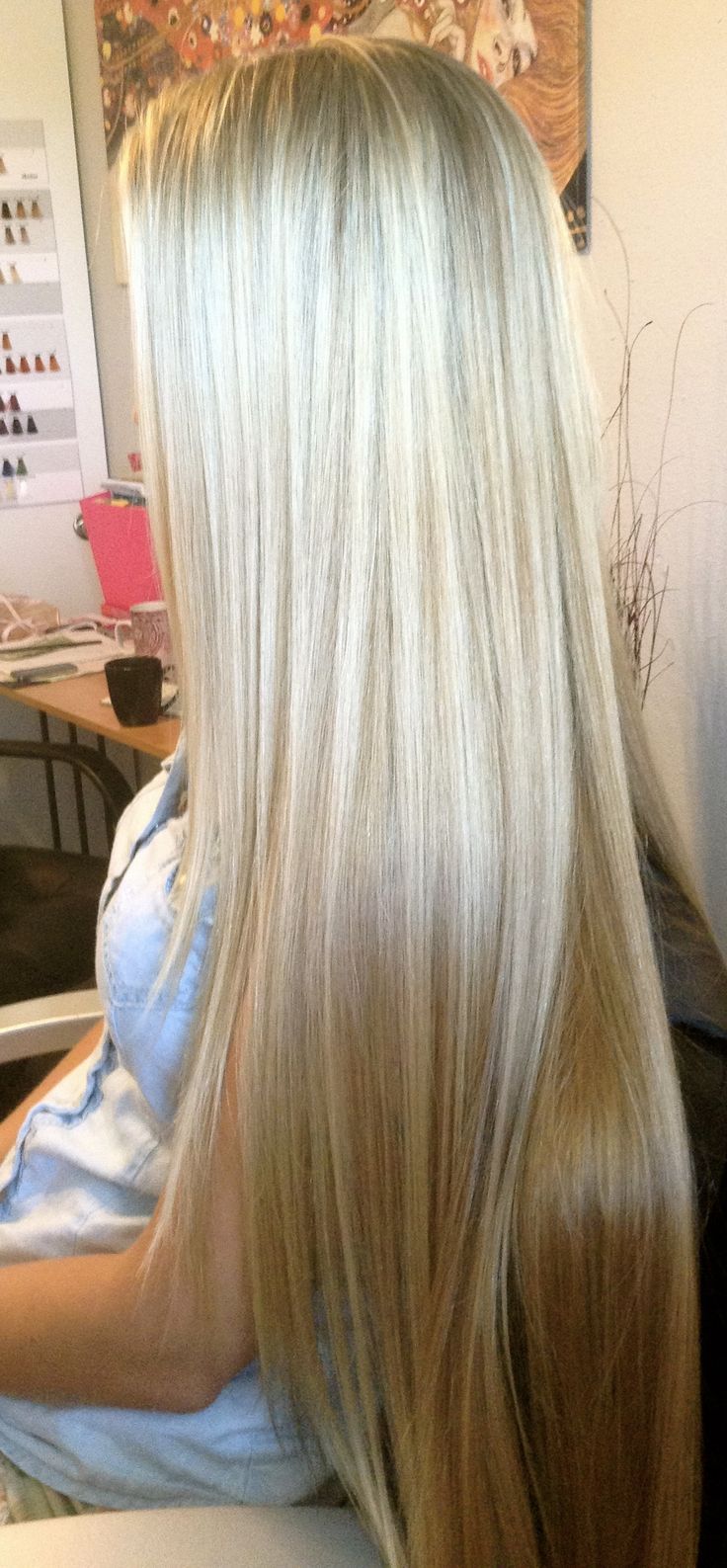 Long layered blonde hair