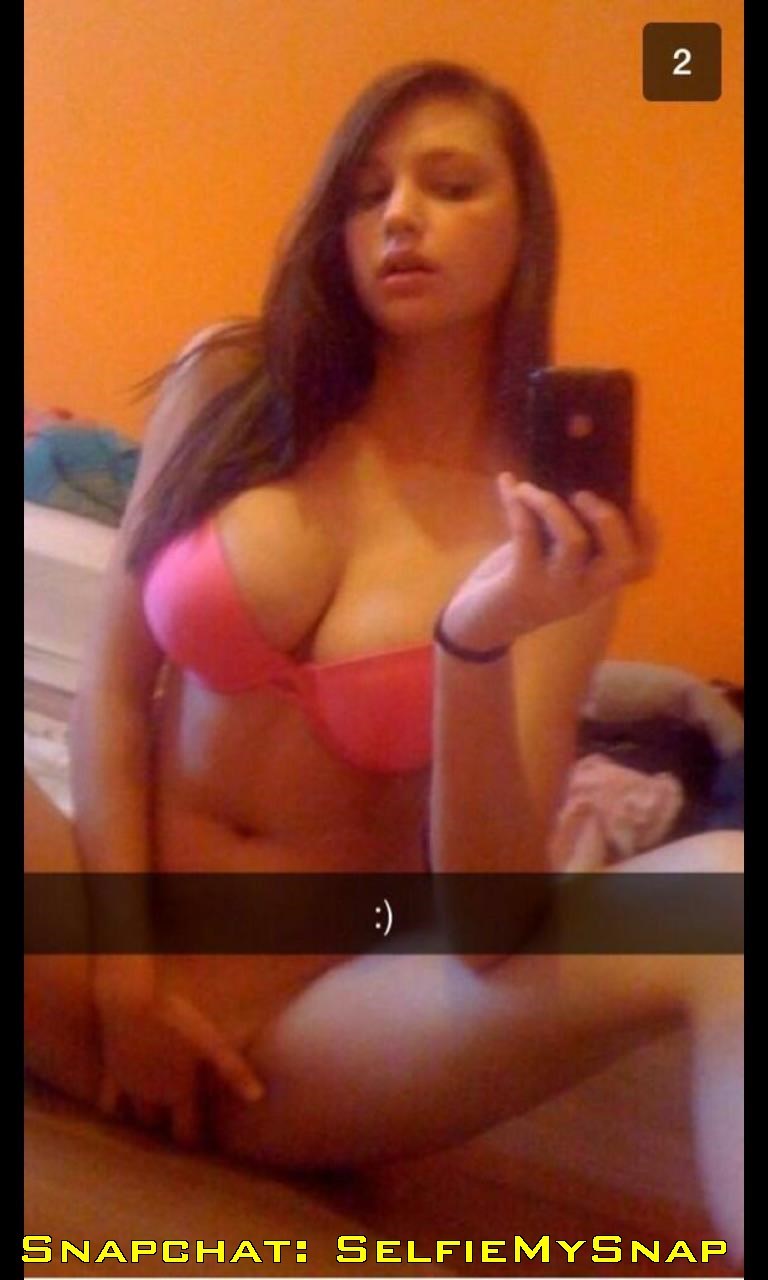 Snapchat nude selfies girls mirror