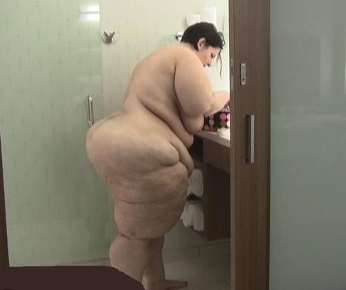 Big butt asshley shower