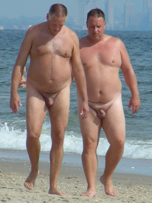 Daddy cum at the beach