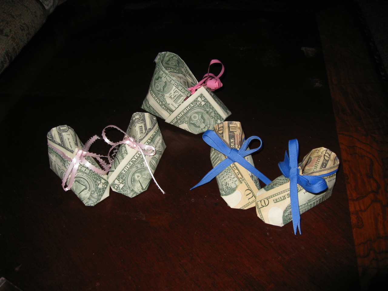 Custom Money Gifts (Money Gift Ideas for New Moms, Baby