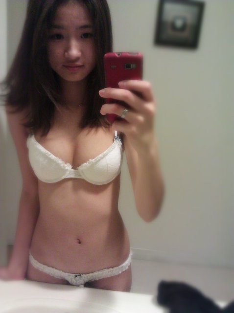 Long sex pictures Asian cutie homemade 2, Mature nude on emyfour.nakedgirlfuck.com