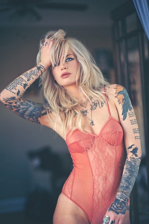 Blonde babe tattoo sex