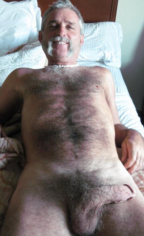 Free sex pics Mature bears bearbacking 4, Homemade fuck on nakedpics.nakedgirlfuck.com